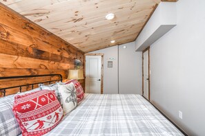 House, Multiple Beds, Fireplace