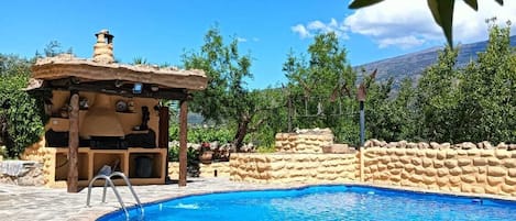 Outdoor pool, pool loungers