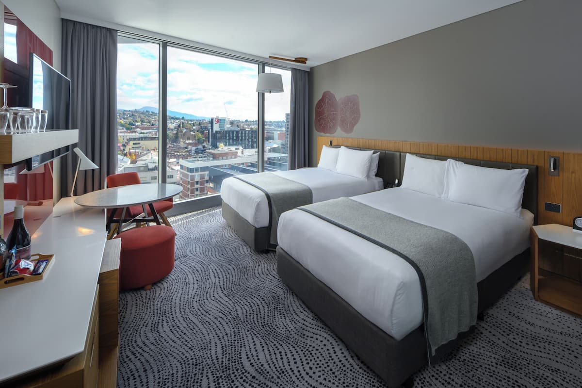 Minibar, in-room safe, individually furnished, desk