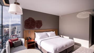 1 Schlafzimmer, Minibar, Zimmersafe, individuell eingerichtet