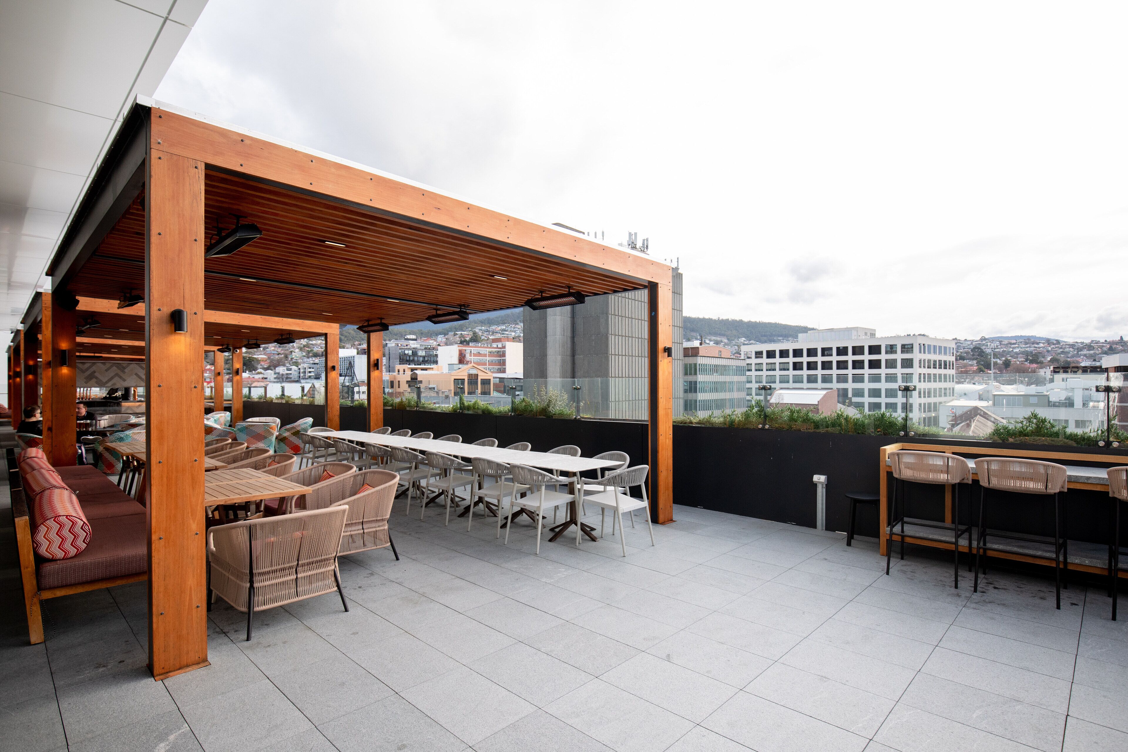 3 间餐厅，供应早餐