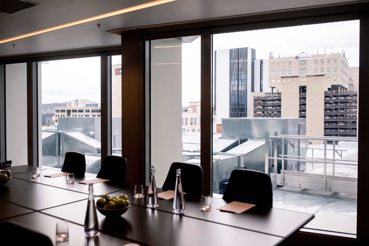 Crowne Plaza Hobart by IHG