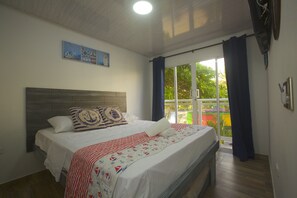Superior Room, City View | Premium bedding, minibar, iron/ironing board, free WiFi - Nauticus Hotel (San Andrés)