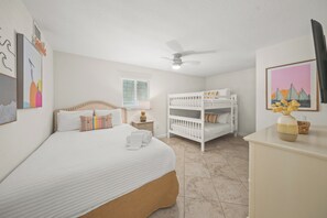 2 bedrooms, free Internet, bed sheets