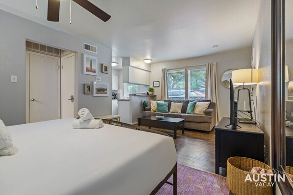 1 bedroom, iron/ironing board, free WiFi, bed sheets