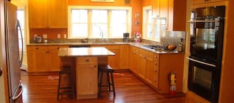 Secluded Hilltop Luxury Home. Water views. Steps away from the beach and town