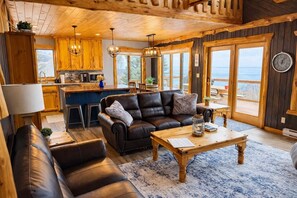 Unclassified image, 5 of 40, button