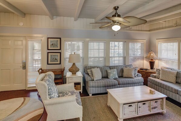 Talo, useita sänkyjä, yksityinen uima-allas | Näkymä huoneesta