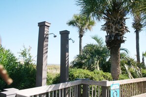 Property grounds - Breakers 102 (Hilton Head Island)