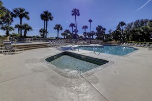 Outdoor pool - Captains Walk 468 (Hilton Head Island)