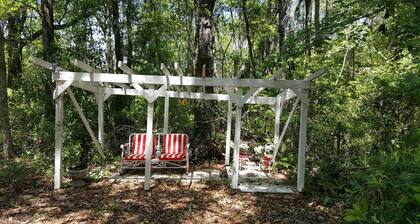Country Farm Cottage @ Casa deCheval Chateaux- St Augustine