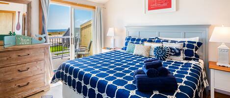 4 camere, una scrivania, ferro/asse da stiro, culla da viaggio