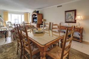 Interior - Shorewood 308 (Hilton Head Island)