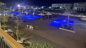 شرفة/رواق