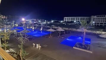 Studio Pool View 3211 | Terrass/Patio