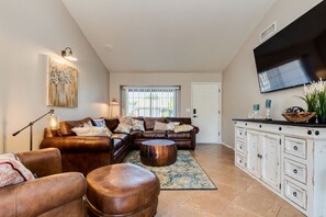 Smart TV, fireplace, video games