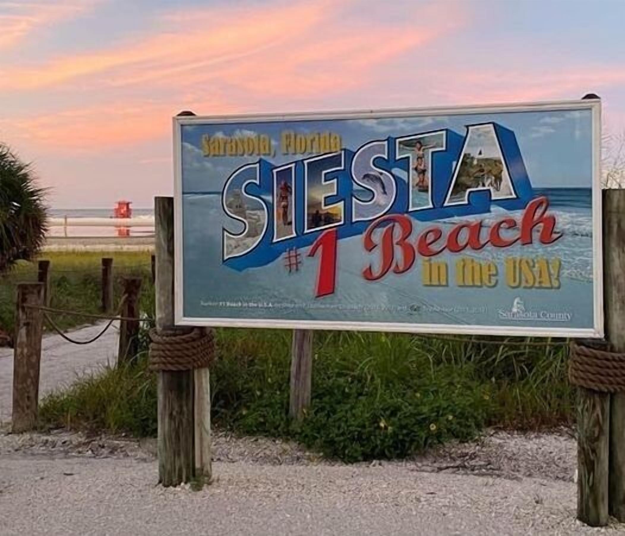 🦩Charming Two Bedroom Condo With Pool View ~ Siesta Key Bay Oaks🦩