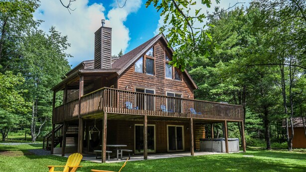 Exterior - Drift Away Chalet (Swanton)