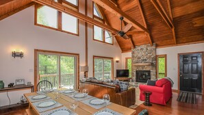 House, Multiple Beds, Kitchen | Private kitchen | Coffee/tea maker, fridge, microwave, oven - Drift Away Chalet (Swanton)