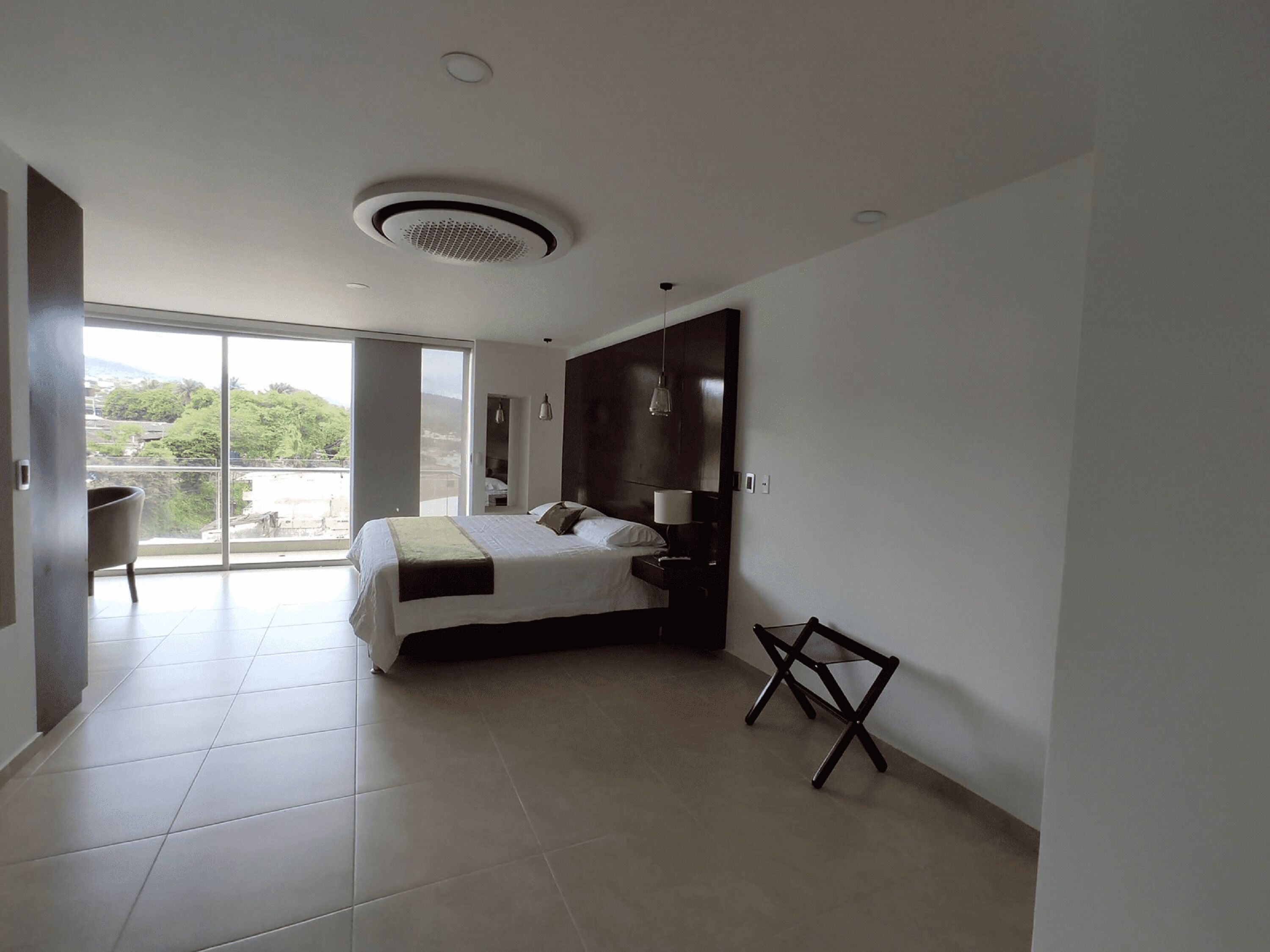 grand suite | minibar, in-room safe, desk, iron/ironing board