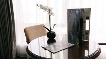 City Double Room | Premium bedding, down duvets, minibar, in-room safe