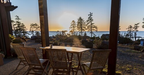 Pacific Soul Eco-Luxe Vacation Home