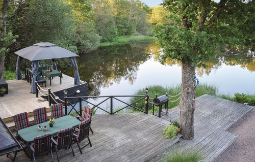 Lovely home in Klippan with sauna