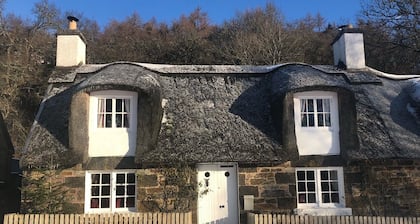 Fairytale thatched Highland Cottage