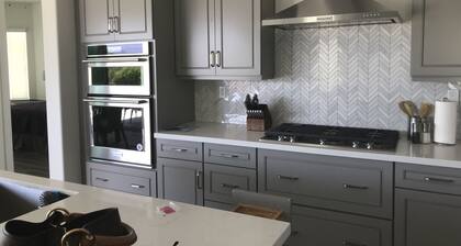 Beautiful Del Webb Rancho Mirage - 2+ bedroom home - sleeps six