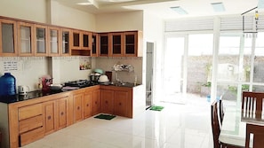 Adi Villa 2 | Private kitchen - Adi Villa 2 (Ho Chi Minh City)