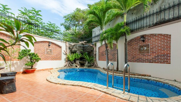Indoor pool - Adi Villa 7 (Ho Chi Minh City)