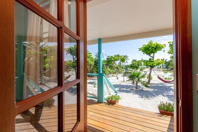 3 bedroom - Private Ocean Front House