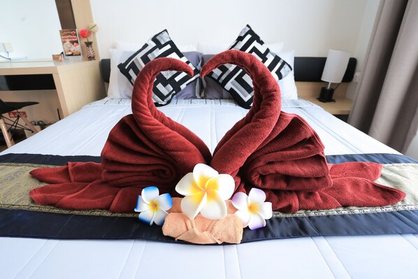 1 غرفة نوم ومكواة/لوح كي وواي فاي وملاءات أسرّة