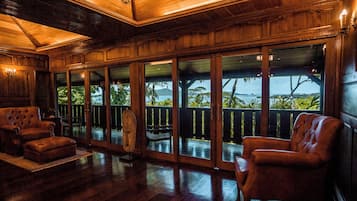 Royal Villa, Lagoon View | Ruang tamu