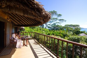 Balcony - Rohotu Fare (Bora Bora)