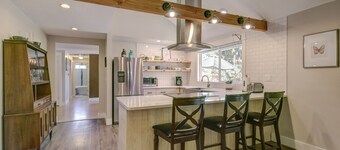 Privathaus, in der Nähe von Nike & Intel, mit geräumigem Hof