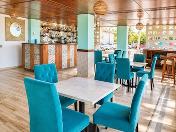 Restaurant at The Mint Resort Isla Mujeres