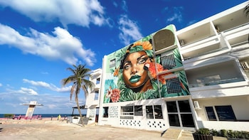 Hotel exterior and entrance at The Mint Resort Isla Mujeres