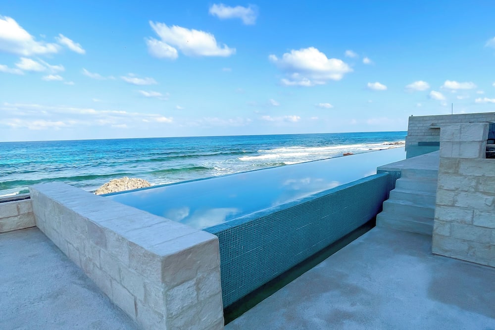 The Mint Resort Isla Mujeres