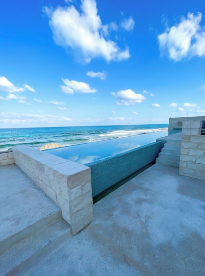 The Mint Resort Isla Mujeres