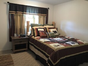 3 bedrooms, iron/ironing board, free WiFi, bed sheets