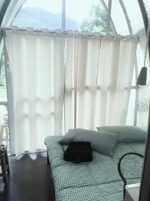 1 habitación y caja de seguridad en la habitación