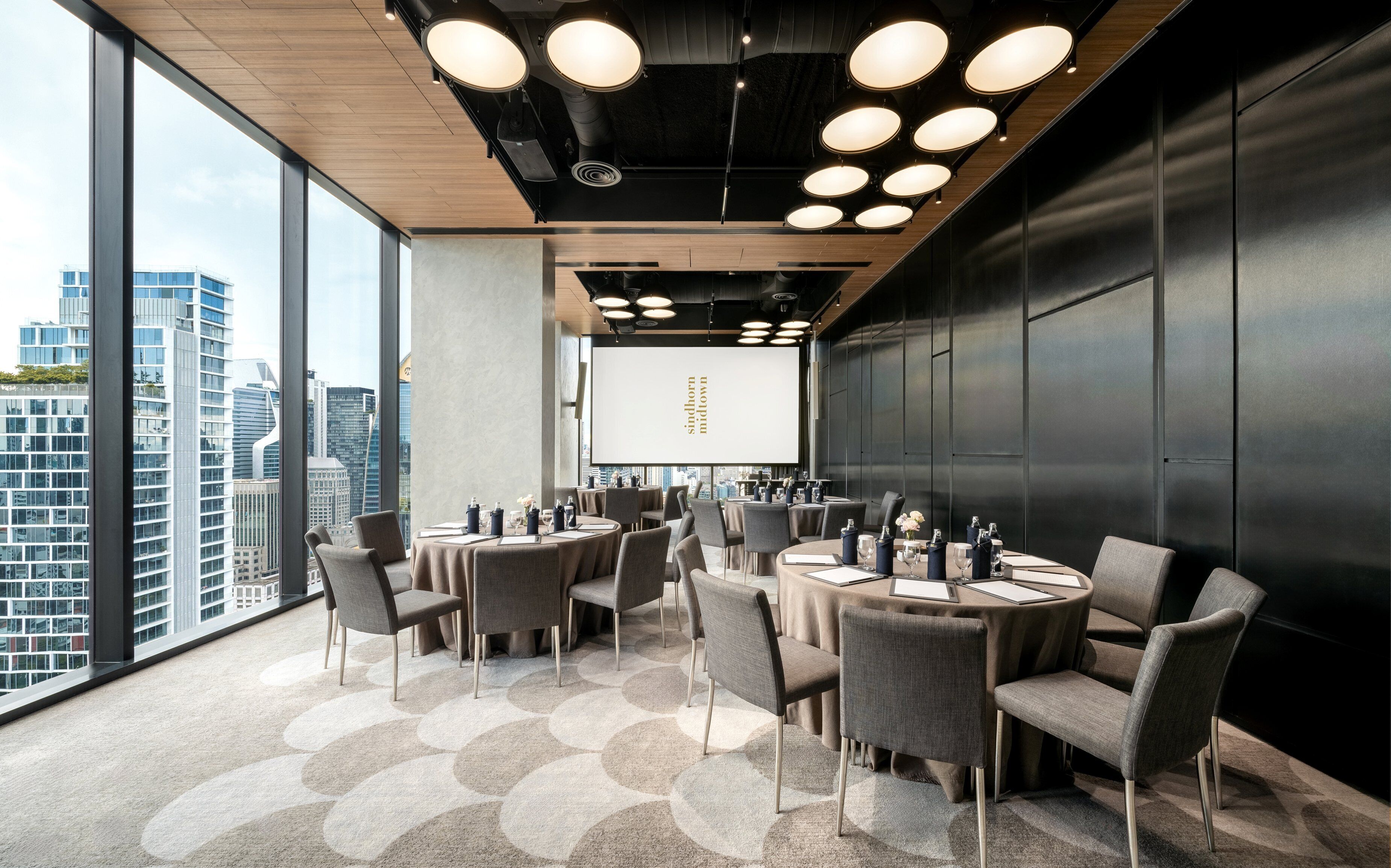 Photo - Sindhorn Midtown Hotel Bangkok, Vignette Collection by IHG