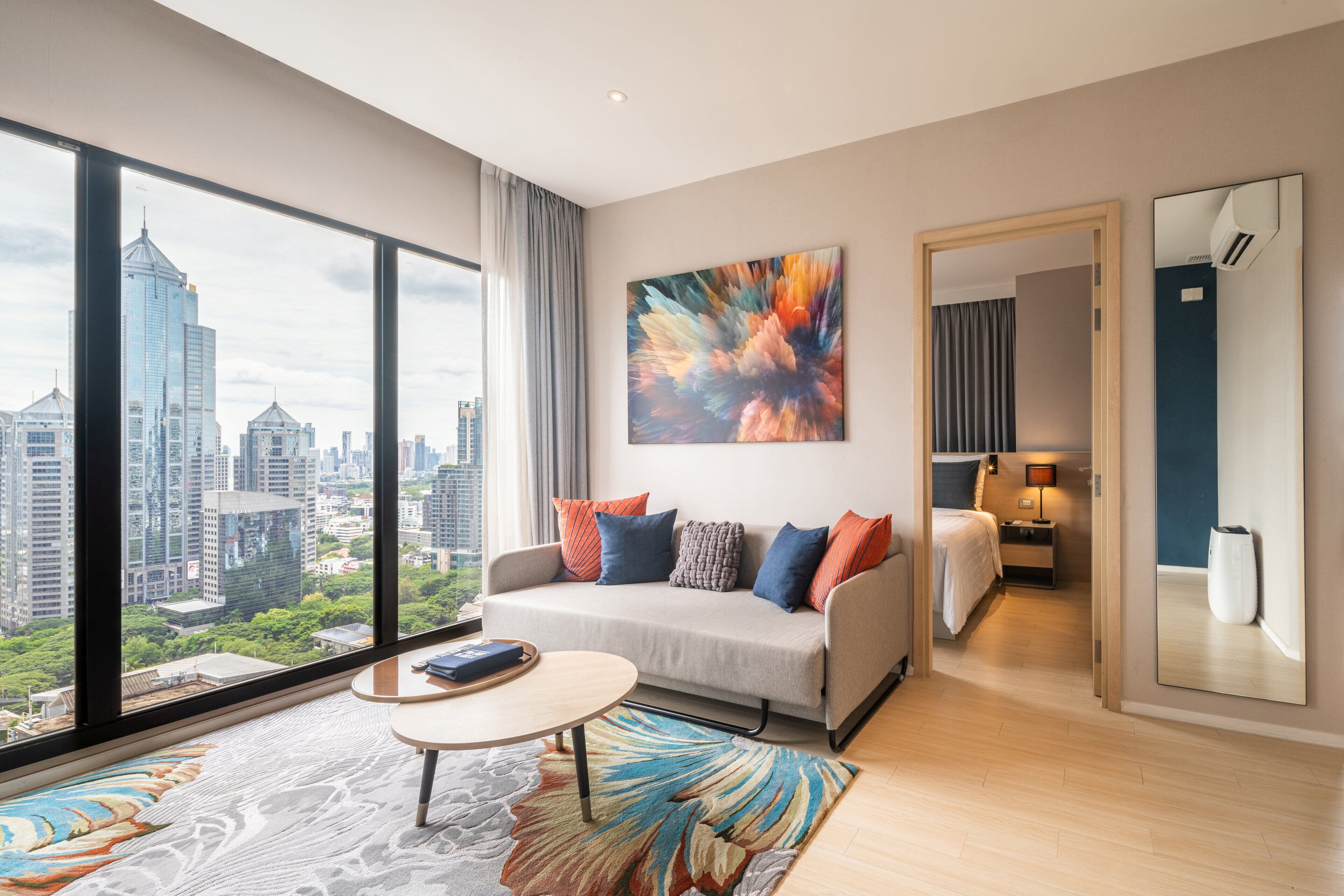 suite, 1 bedroom (sky) | property amenity