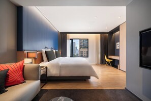 Premium Room, 1 Katil Raja (King) (Super King) | Peralatan tempat tidur premium, gebar bulu kapas, peti besi dalam bilik 