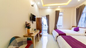 Quadruple Room | Blackout drapes, iron/ironing board, WiFi (free), individually furnished - Villa Ngoc An (Cam Ly - Da Lat)
