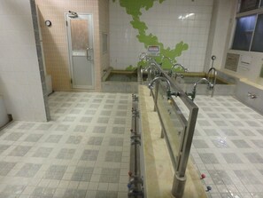 Shared bathroom - Azuma no Yu (Nagano)