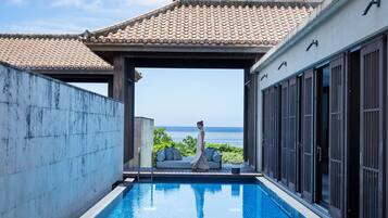 ๋๋ญ์ค ์ค์ํธ, ์นจ๋(์ฌ๋ฌ ๊ฐ), ๊ธ์ฐ, ๋ฐ๋ค ์ ๋ง (Fushi, Oceanfront) | 1 ๊ฐ์ ์นจ์ค, ๋ฏธ๋๋ฐ, ๊ฐ์ค ๋ด ๊ธ๊ณ , ๋ฌด๋ฃ WiFi