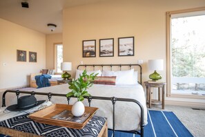 7 chambres, fer et planche à repasser, lit parapluie, Wi-Fi gratuit