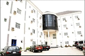 Exterior - Liverpool VIP Hotels (Port Harcourt)